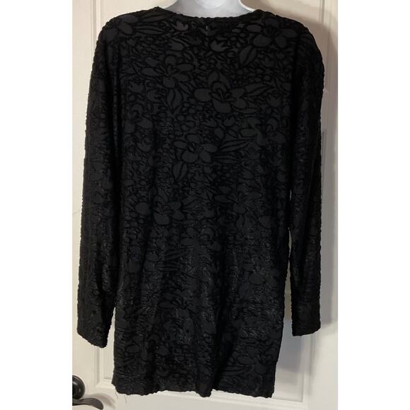 Capcity Studio Black Long Sleeve Tunic Textured Floral Design Small - Picture 3 of 6
